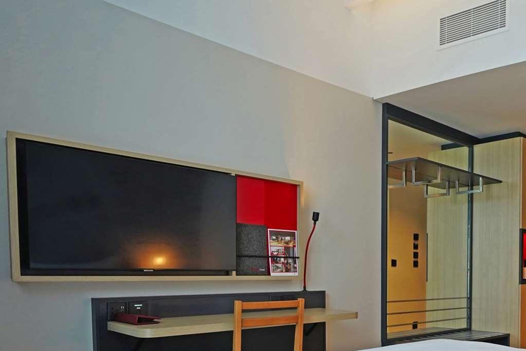 Hotel Intercityhotel 4*