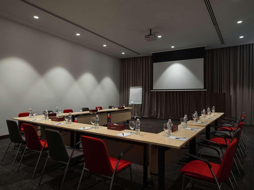Intercityhotel Hotel 4*